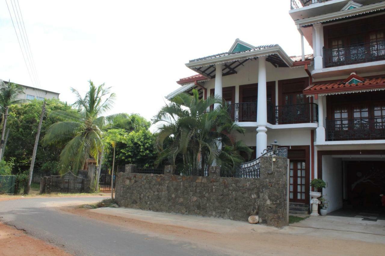 Why Not Palace Anuradhapura Dış mekan fotoğraf